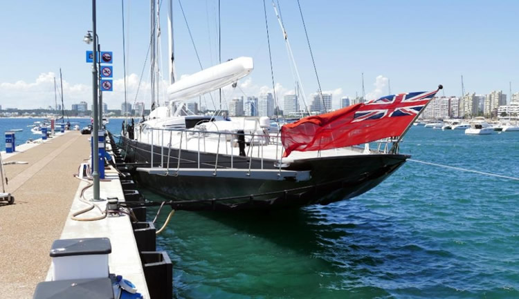 Puerto de Punta del Este espera el 2019 listo para cargar combustible a miles de embarcaciones