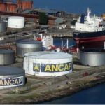 La brecha entre refinar o importar combustibles en Uruguay se achicaría para final de año